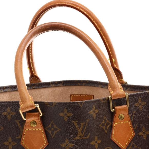 ✨️LOUIS VUITTON MONOGRAM CANVAS SAC PLAT TOTE - Picture 6 of 16